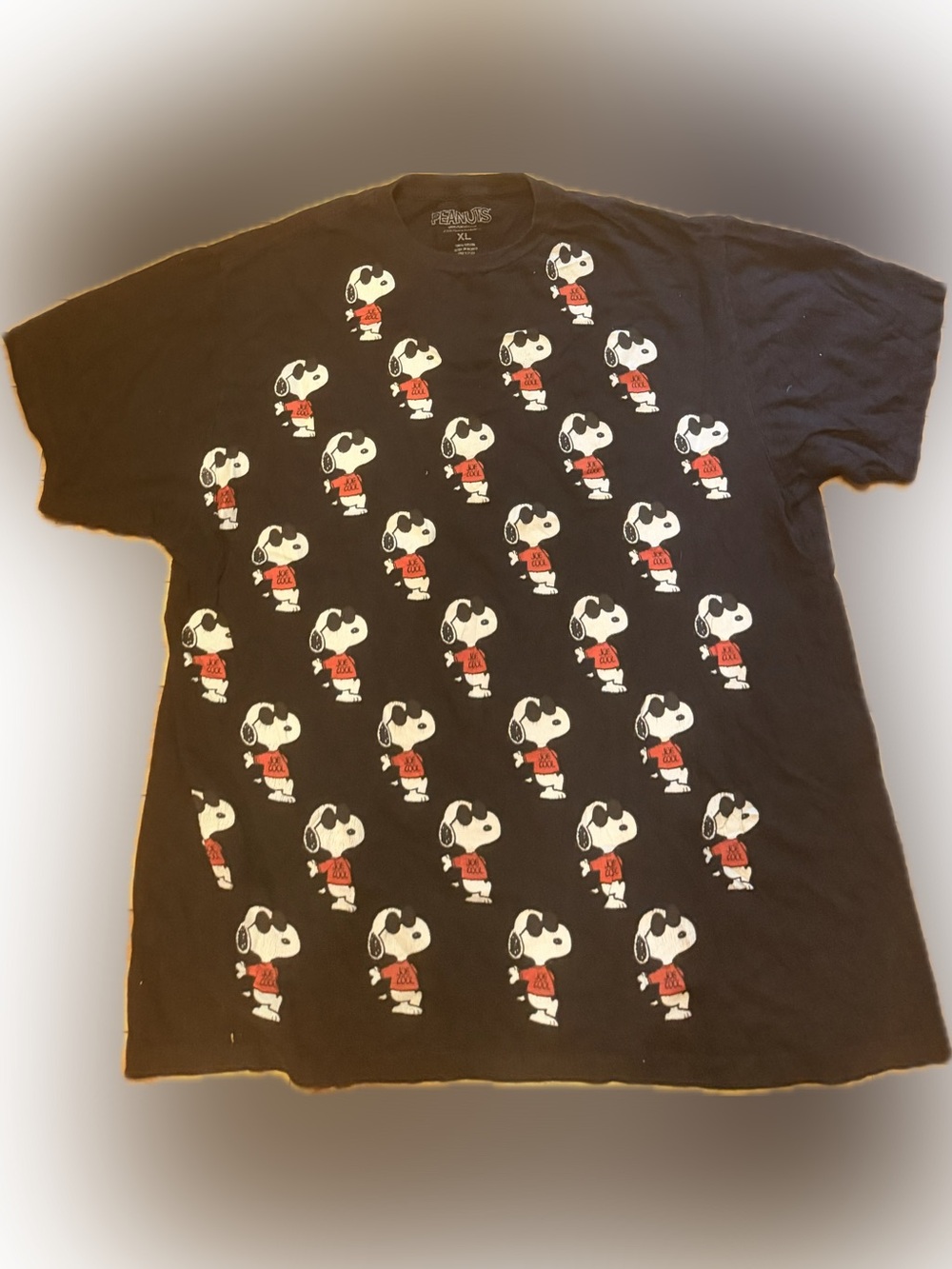 Peanuts Black T‑Shirt with White & Red Snoopy Pattern